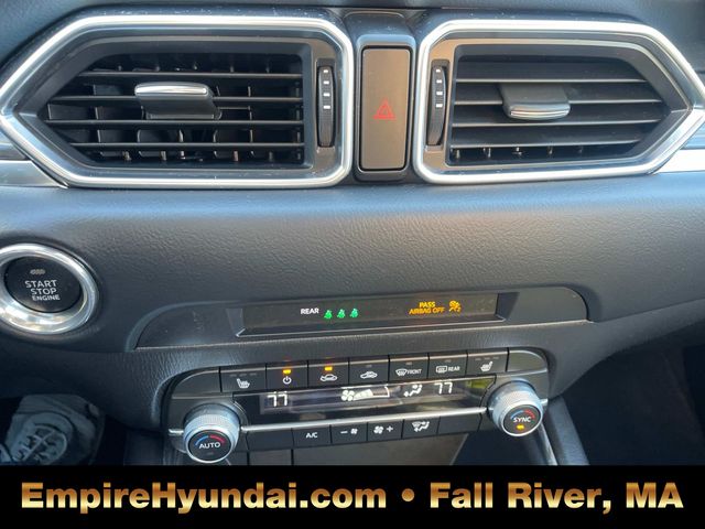 Vehicle image 25 of 32
