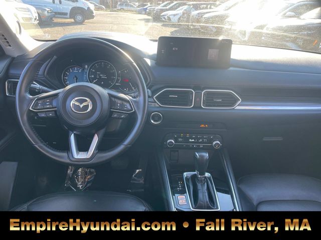 Vehicle image 14 of 32