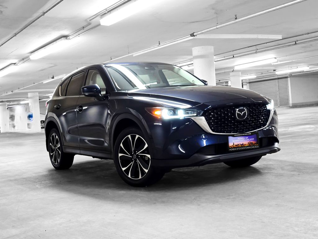 2023 Mazda CX-5 2.5 S Premium Package Image 2 of 40