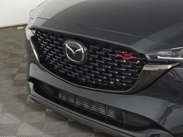 Vehicle image 12 of 35
