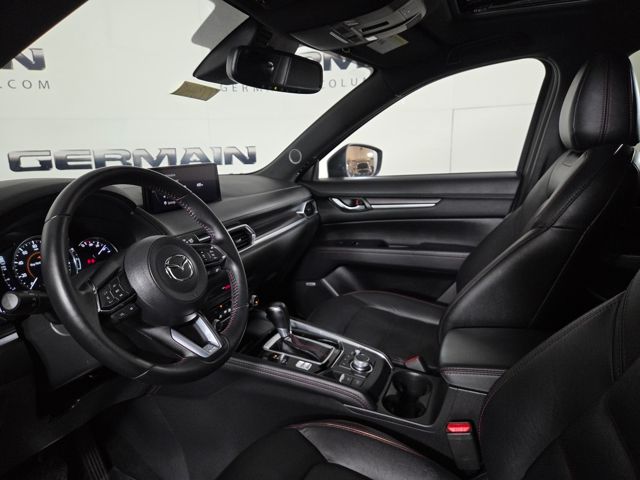 Vehicle image 17 of 35
