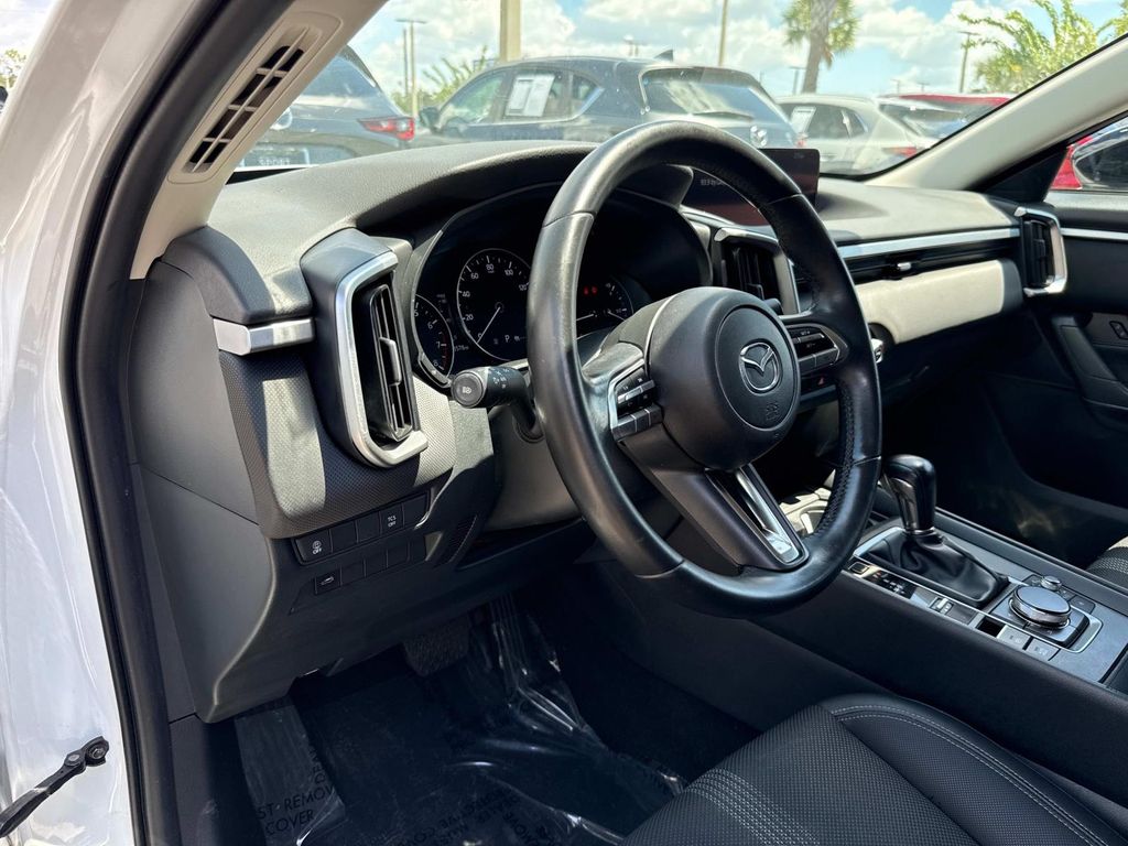 2023 Mazda CX-50 2.5 S Preferred Plus Package Image 14 of 39