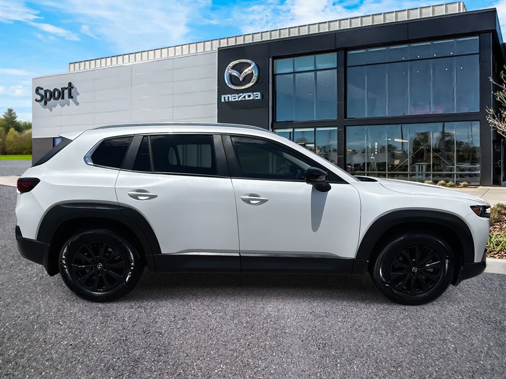 2023 Mazda CX-50 2.5 S Preferred Plus Package Image 4 of 39