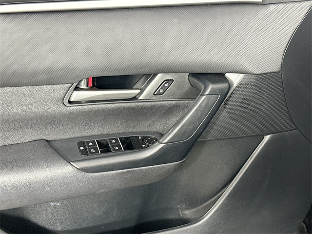 2023 Mazda CX-50 2.5 S Preferred Plus Package Image 26 of 30