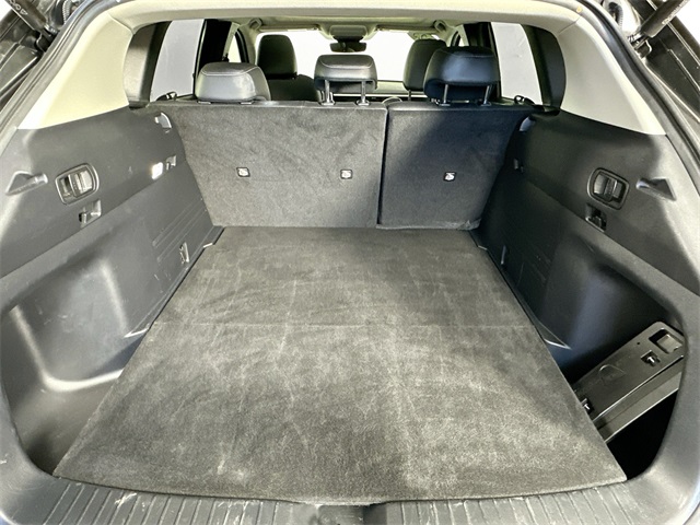 2023 Mazda CX-50 2.5 S Preferred Plus Package Image 9 of 30