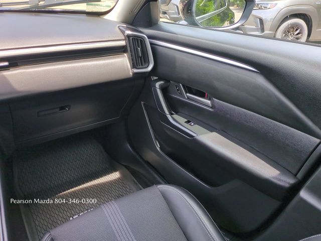 2023 Mazda CX-50 2.5 S Preferred Plus Package Image 13 of 28