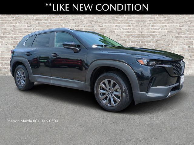 2023 Mazda CX-50 2.5 S Preferred Plus Package Image 4 of 28