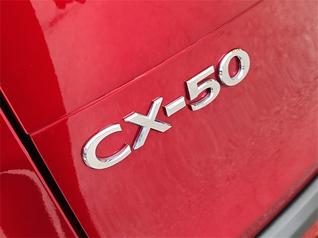 Vehicle image 28 of 33