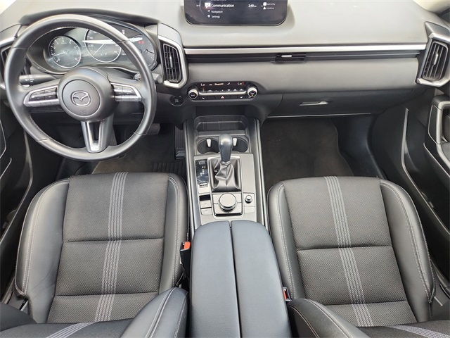 Vehicle image 19 of 33