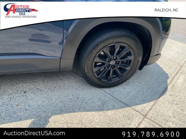 2023 Mazda CX-50 2.5 S Preferred Plus Package Image 11 of 35