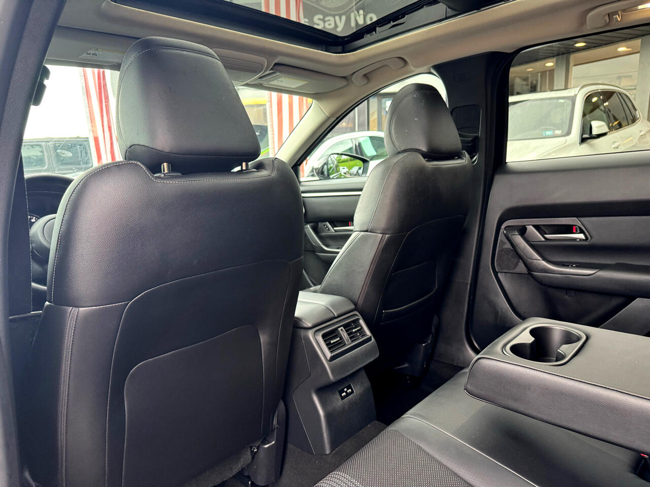 2023 Mazda CX-50 2.5 S Preferred Plus Package Image 25 of 58