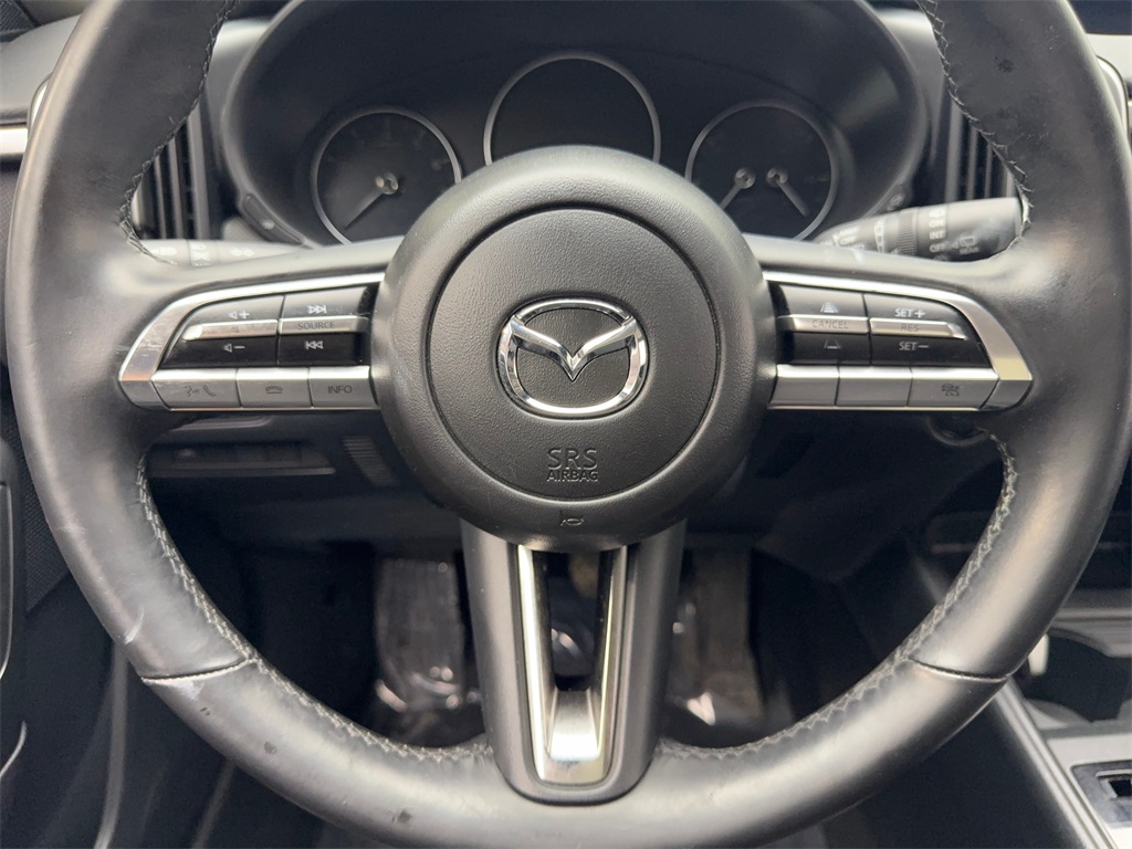 Vehicle image 47 of 90