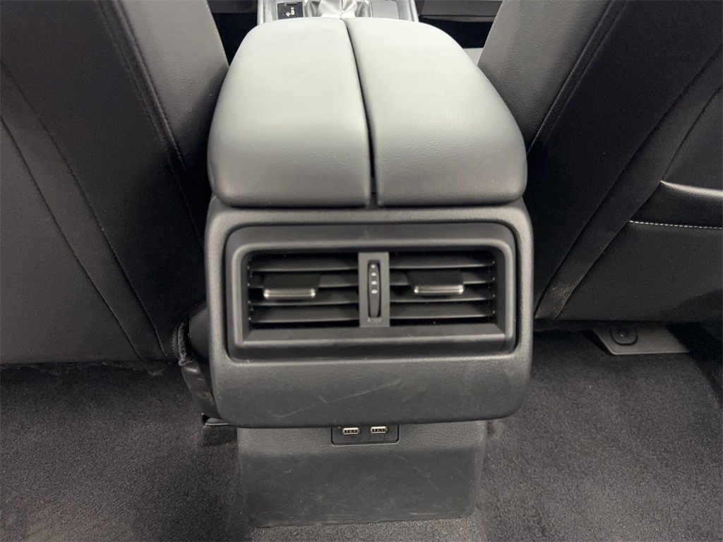 Vehicle image 66 of 90