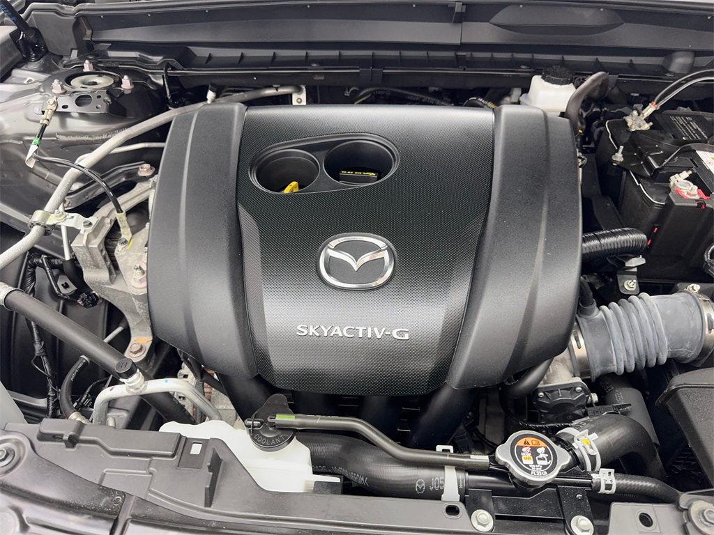 Vehicle image 18 of 90