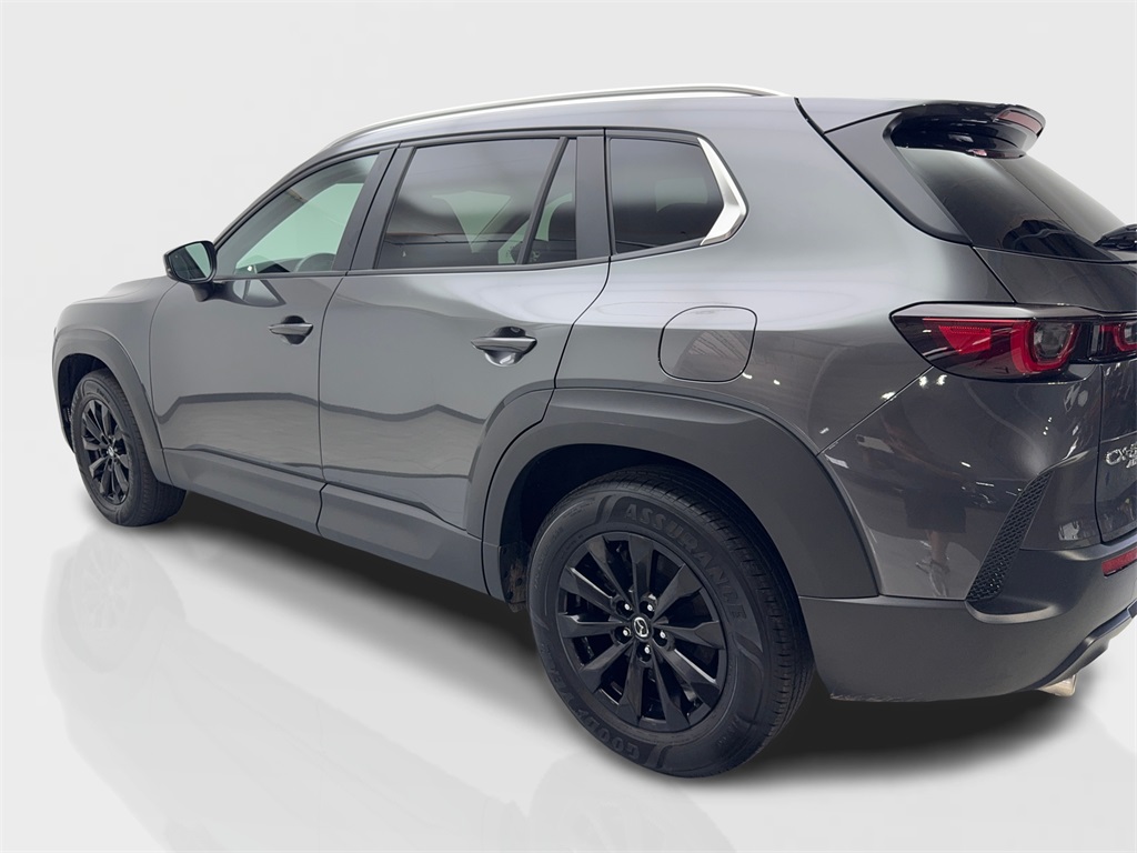 Vehicle image 14 of 90