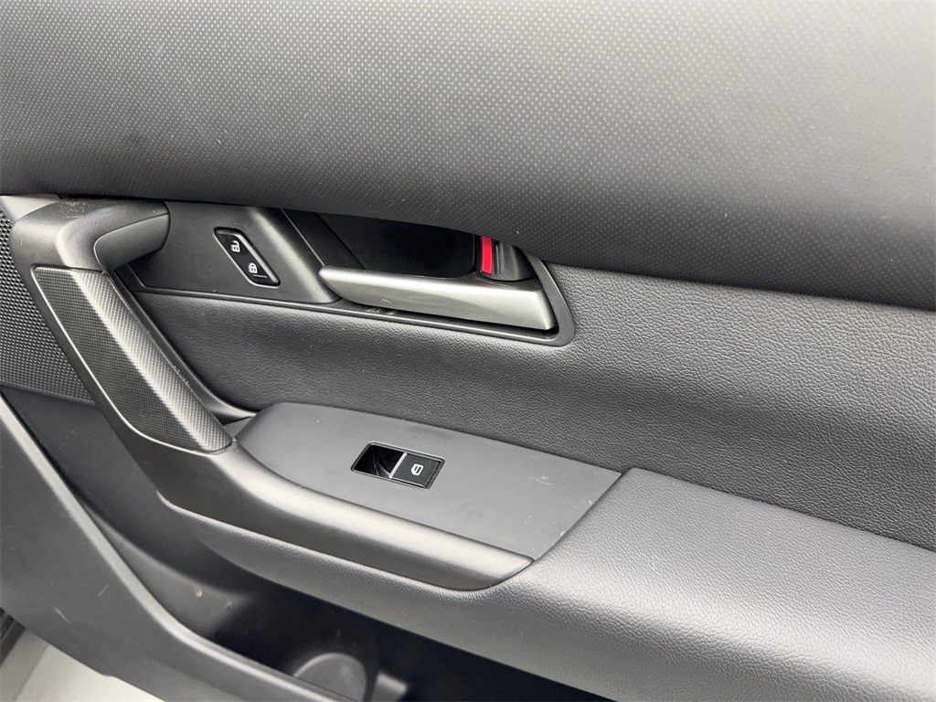 Vehicle image 76 of 90