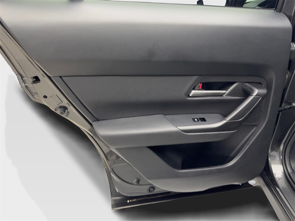Vehicle image 62 of 90