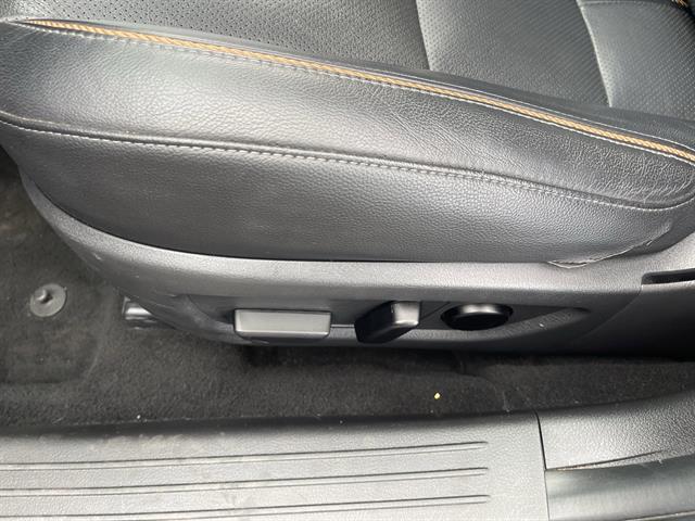 2023 Mazda CX-50 2.5 S Premium Plus Package Image 27 of 39