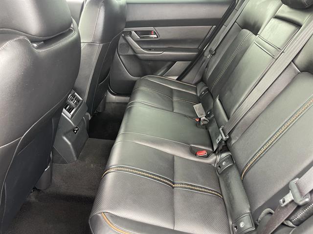 2023 Mazda CX-50 2.5 S Premium Plus Package Image 13 of 39