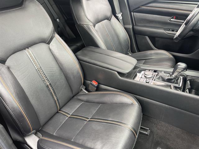 2023 Mazda CX-50 2.5 S Premium Plus Package Image 12 of 39