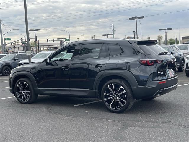 2023 Mazda CX-50 2.5 S Premium Plus Package Image 8 of 39