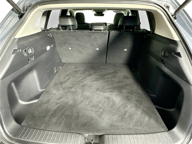 2023 Mazda CX-50 2.5 S Premium Plus Package Image 28 of 40