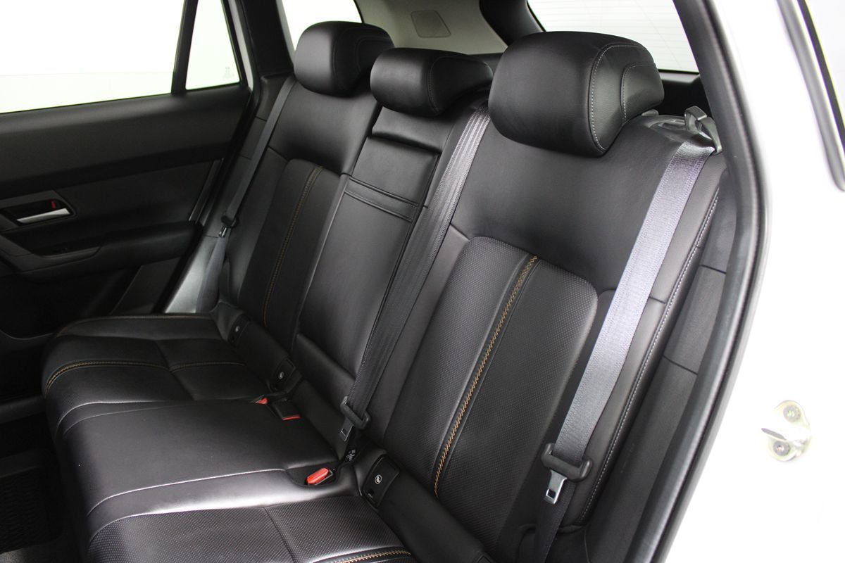 2023 Mazda CX-50 2.5 Turbo Premium Package Image 15 of 46