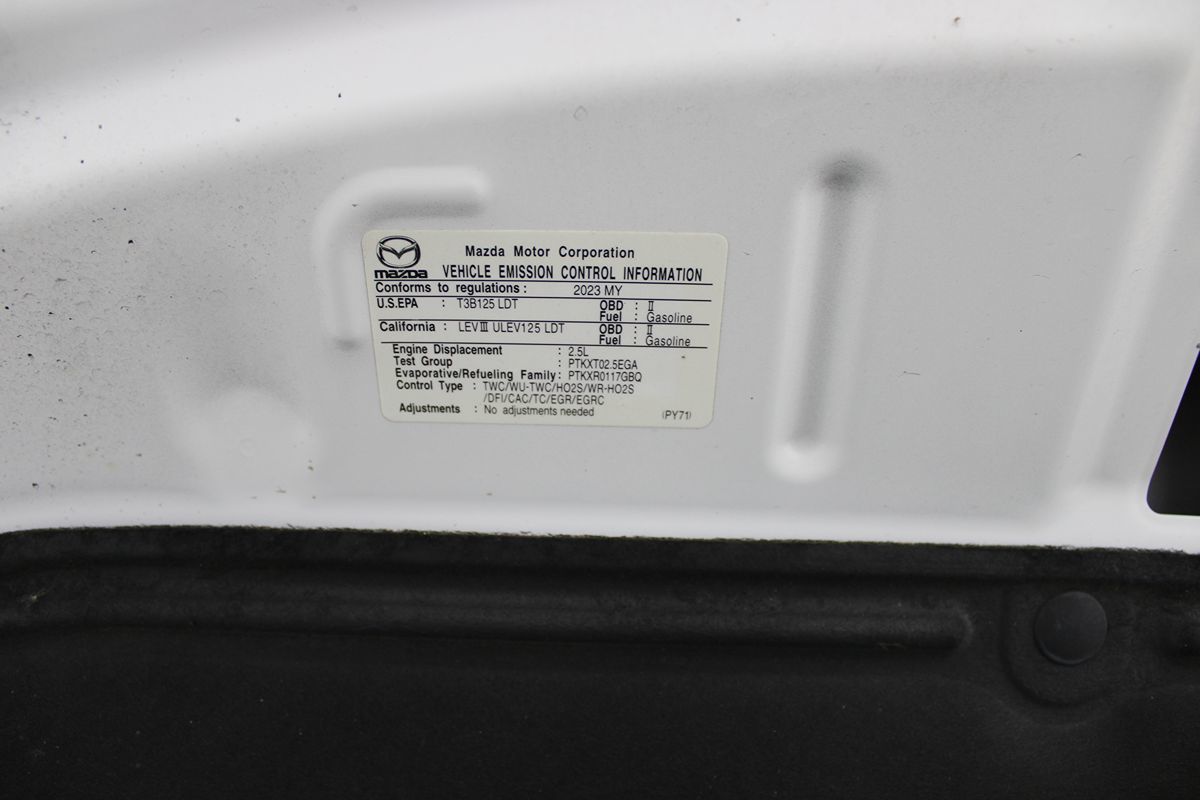 2023 Mazda CX-50 2.5 Turbo Premium Package Image 39 of 46