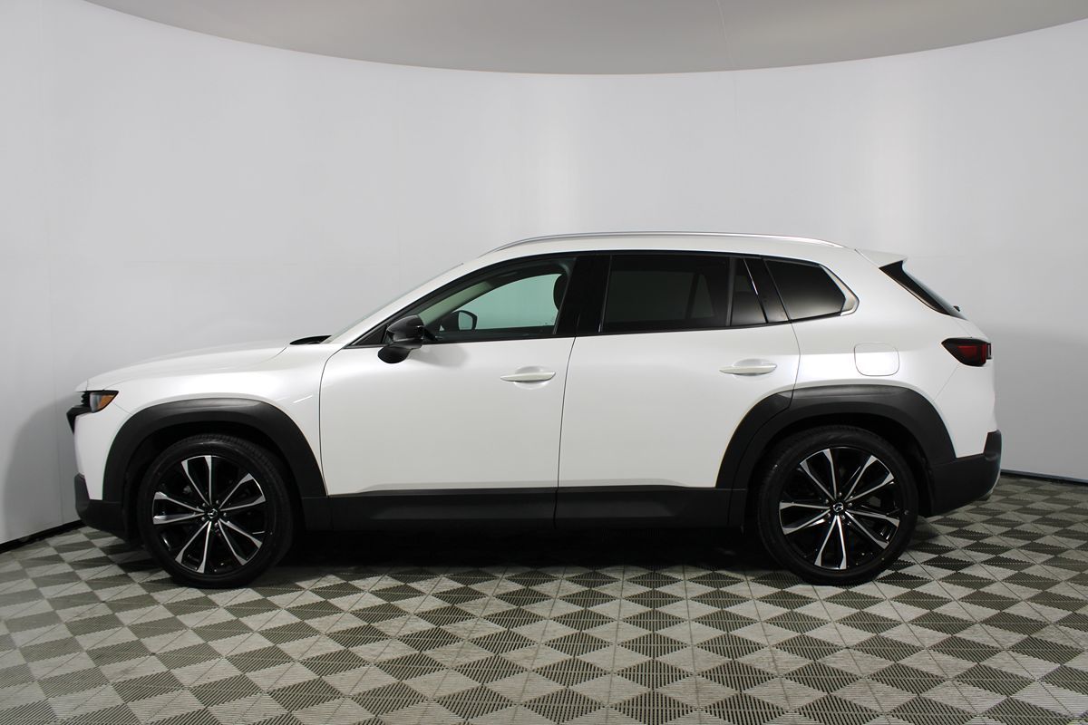 2023 Mazda CX-50 2.5 Turbo Premium Package Image 12 of 46