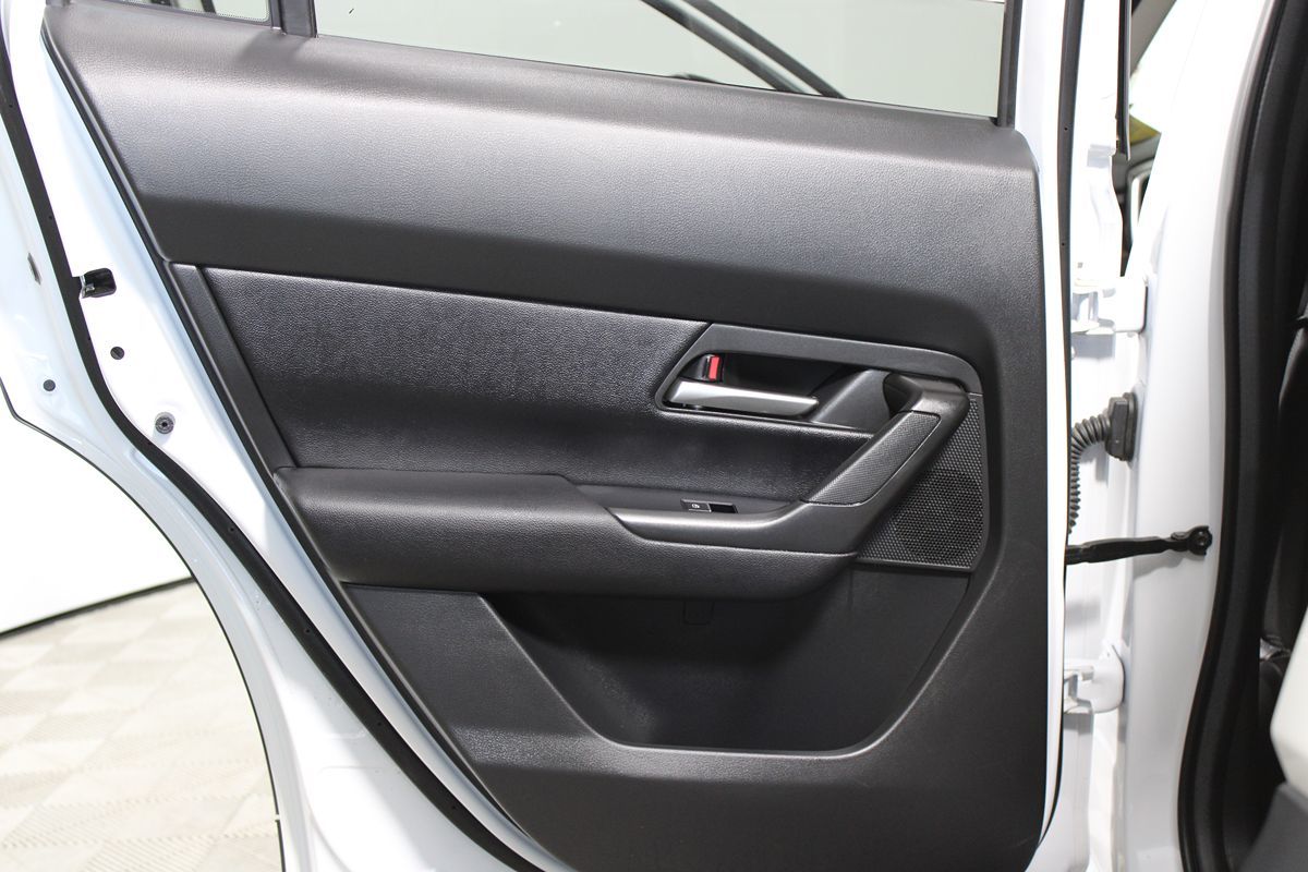 2023 Mazda CX-50 2.5 Turbo Premium Package Image 34 of 46