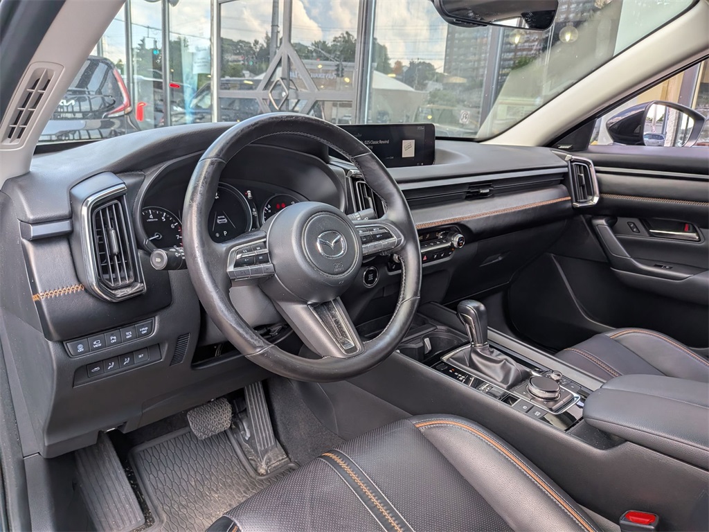 2023 Mazda CX-50 2.5 Turbo Premium Plus Package Image 17 of 31