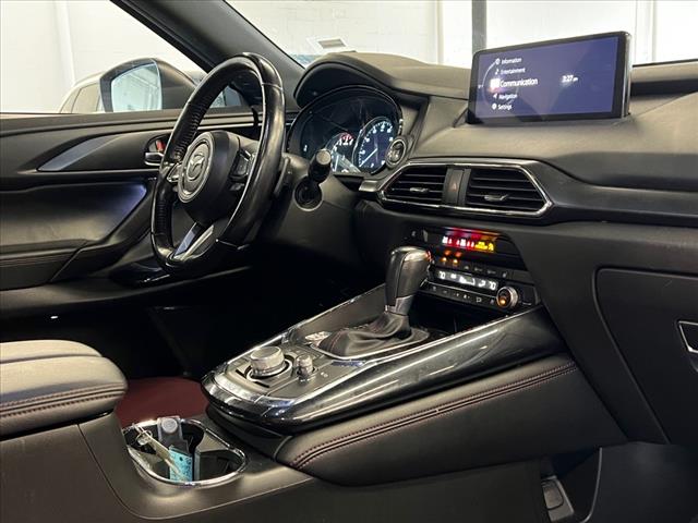Vehicle image 28 of 29
