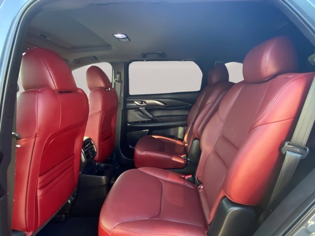 2023 Mazda CX-9 Carbon Edition Image 10 of 12
