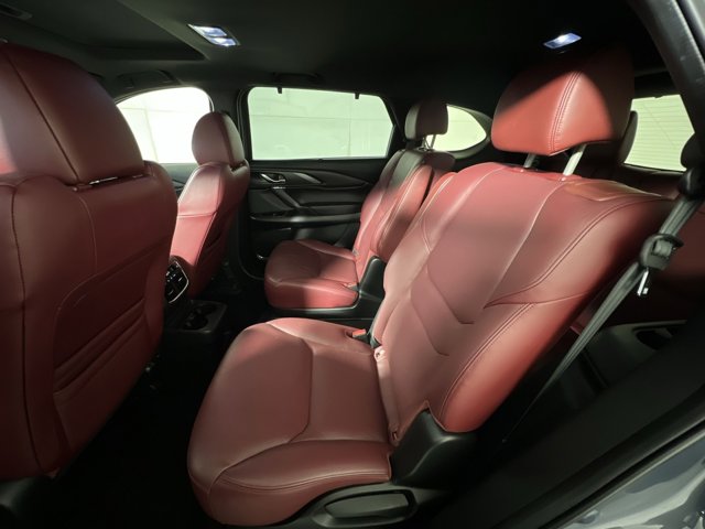 2023 Mazda CX-9 Carbon Edition Image 13 of 25