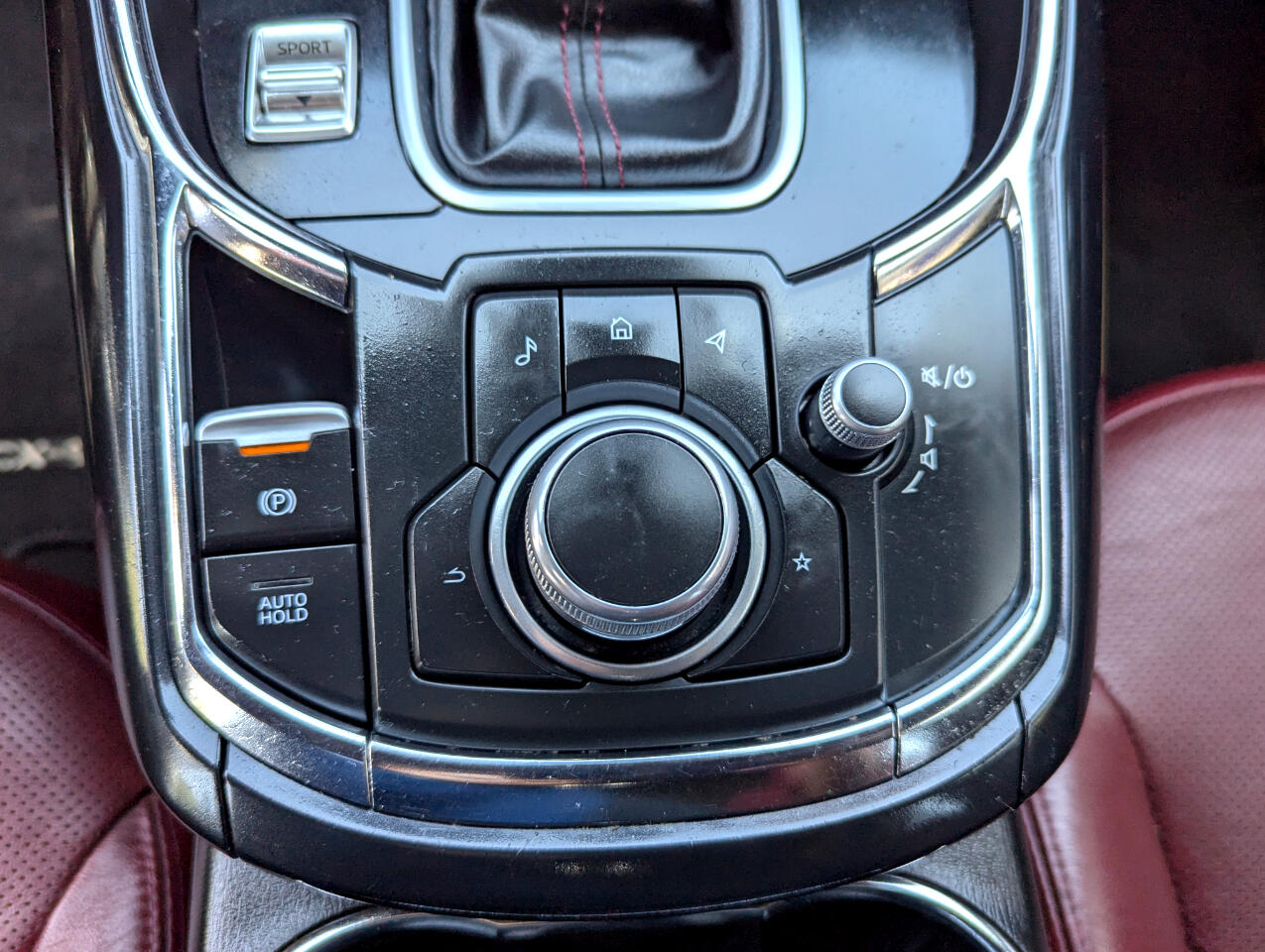 2023 Mazda CX-9 Carbon Edition Image 24 of 63