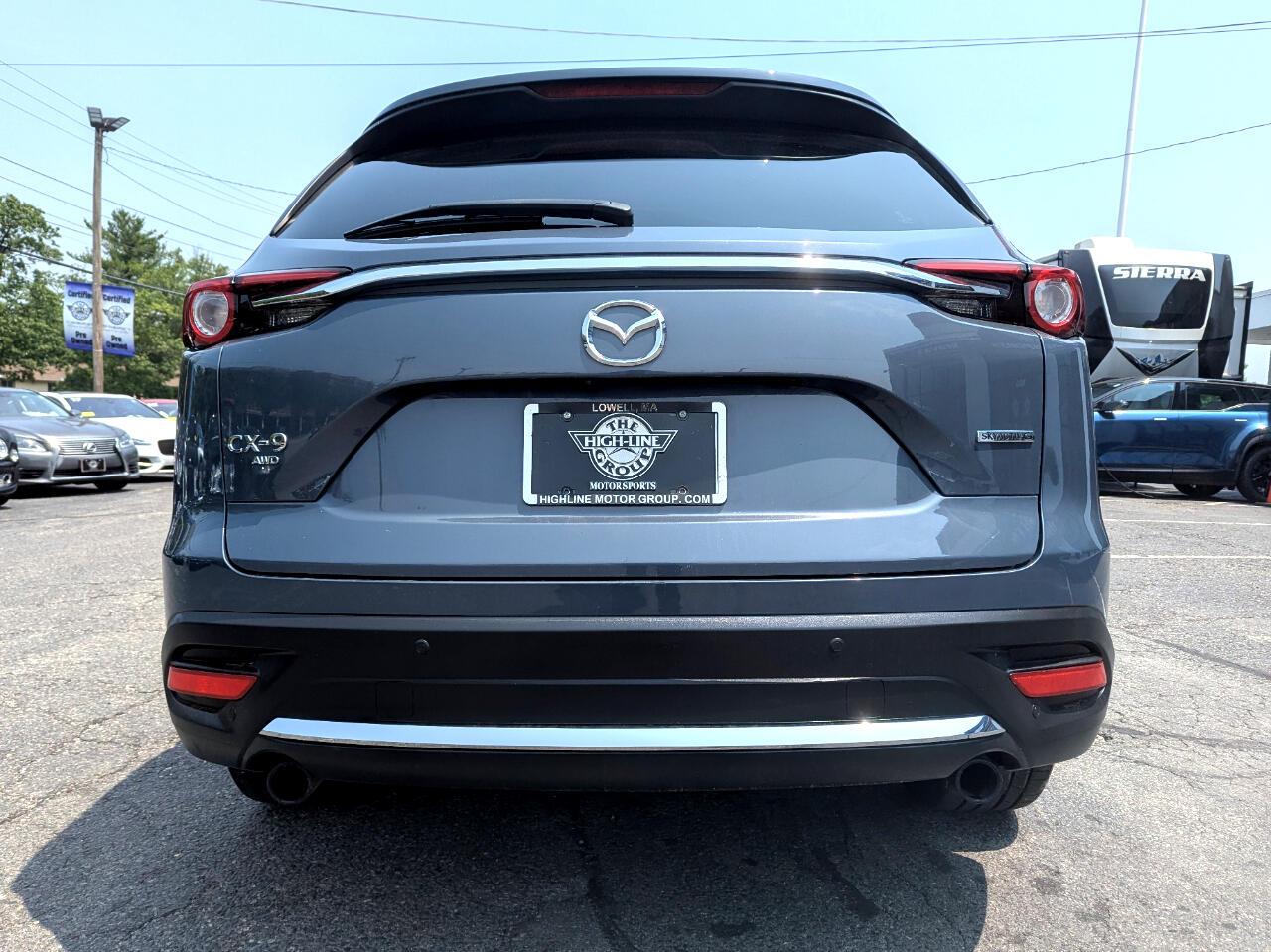 2023 Mazda CX-9 Carbon Edition Image 7 of 63