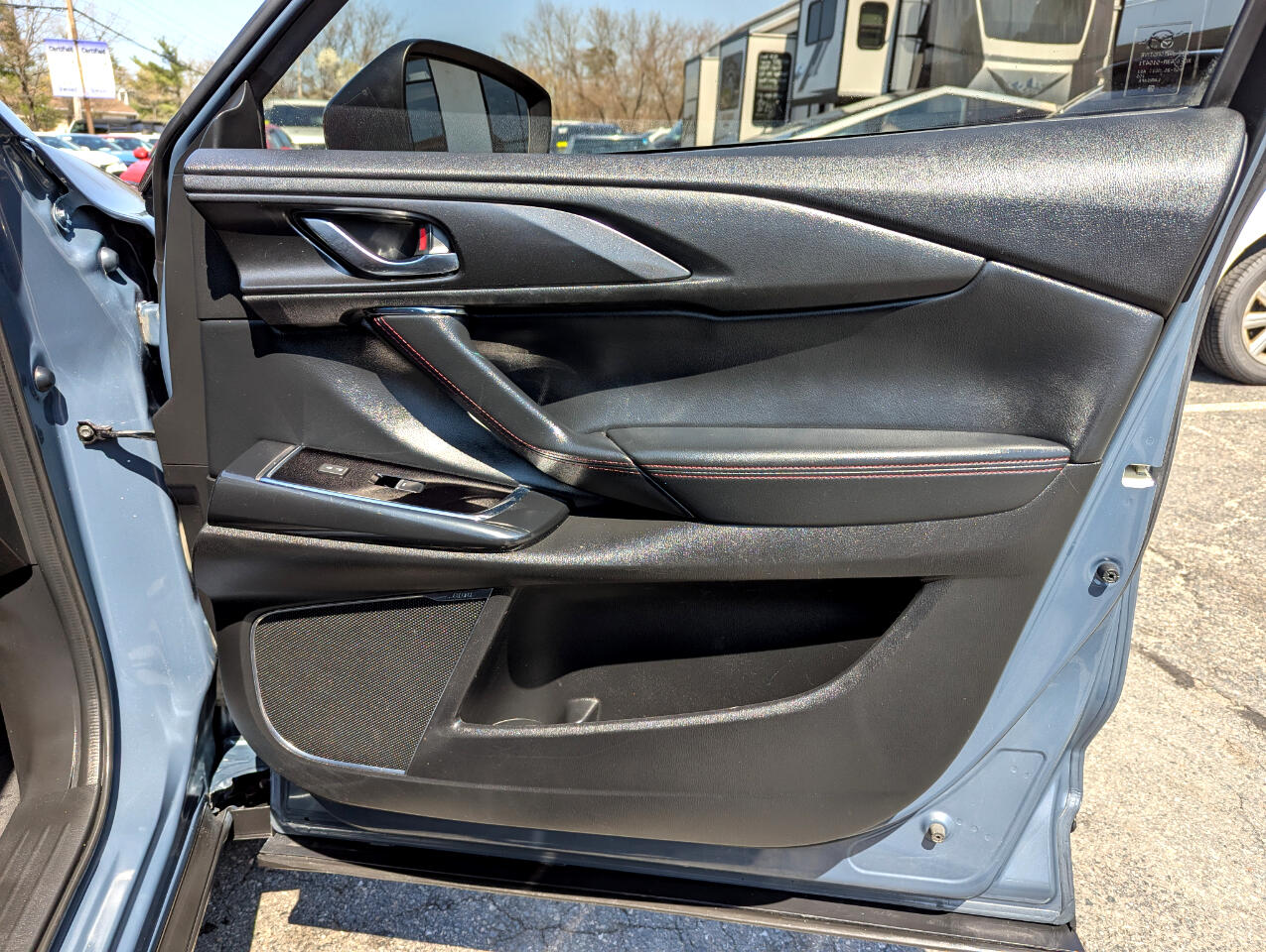 2023 Mazda CX-9 Carbon Edition Image 29 of 63