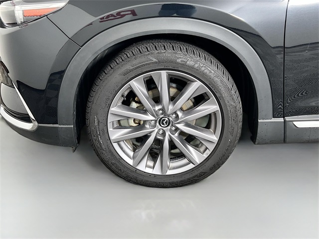 Vehicle image 12 of 42