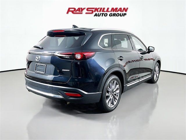 Vehicle image 5 of 42