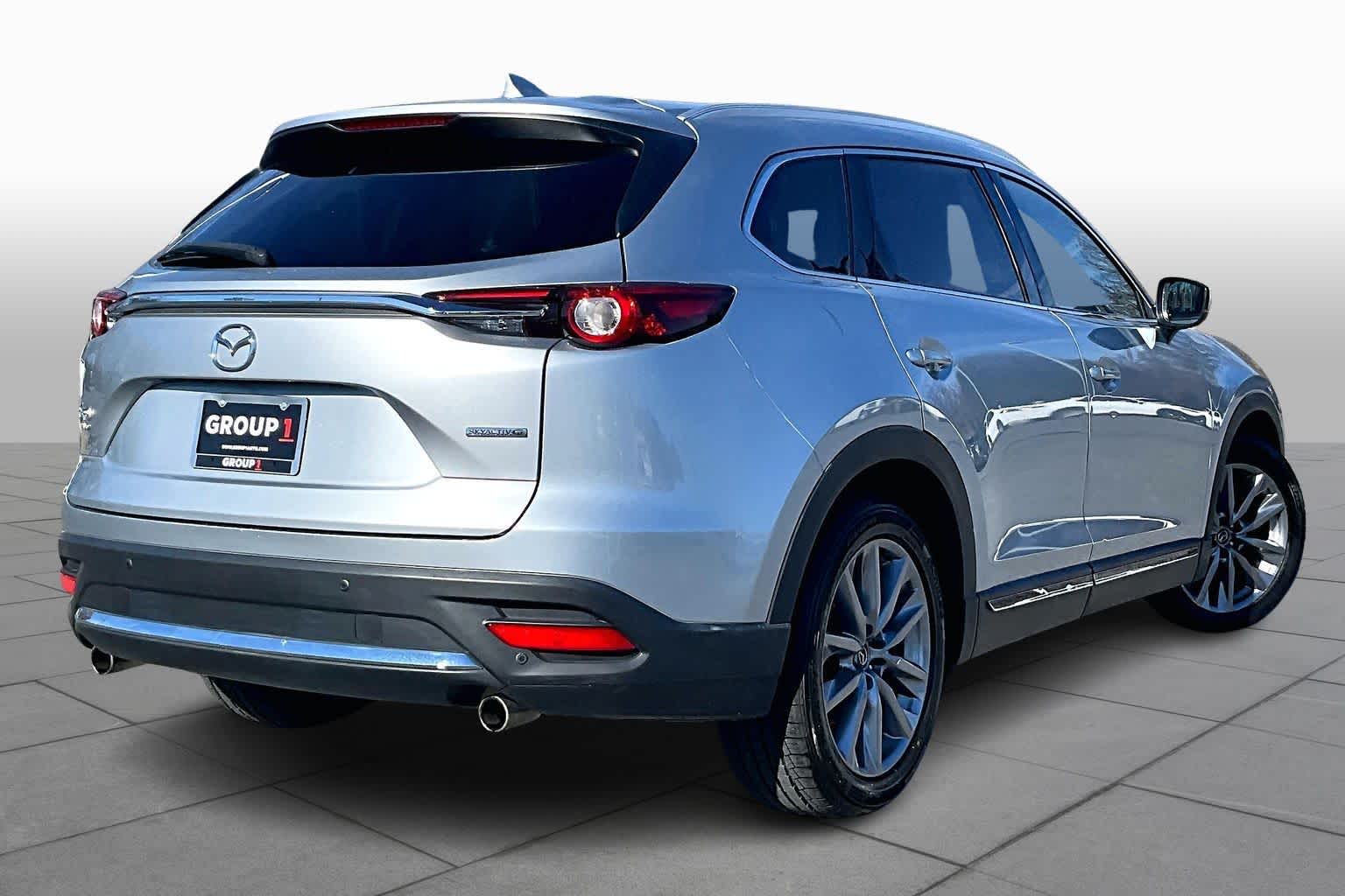 2023 Mazda CX-9 Grand Touring Image 4 of 37