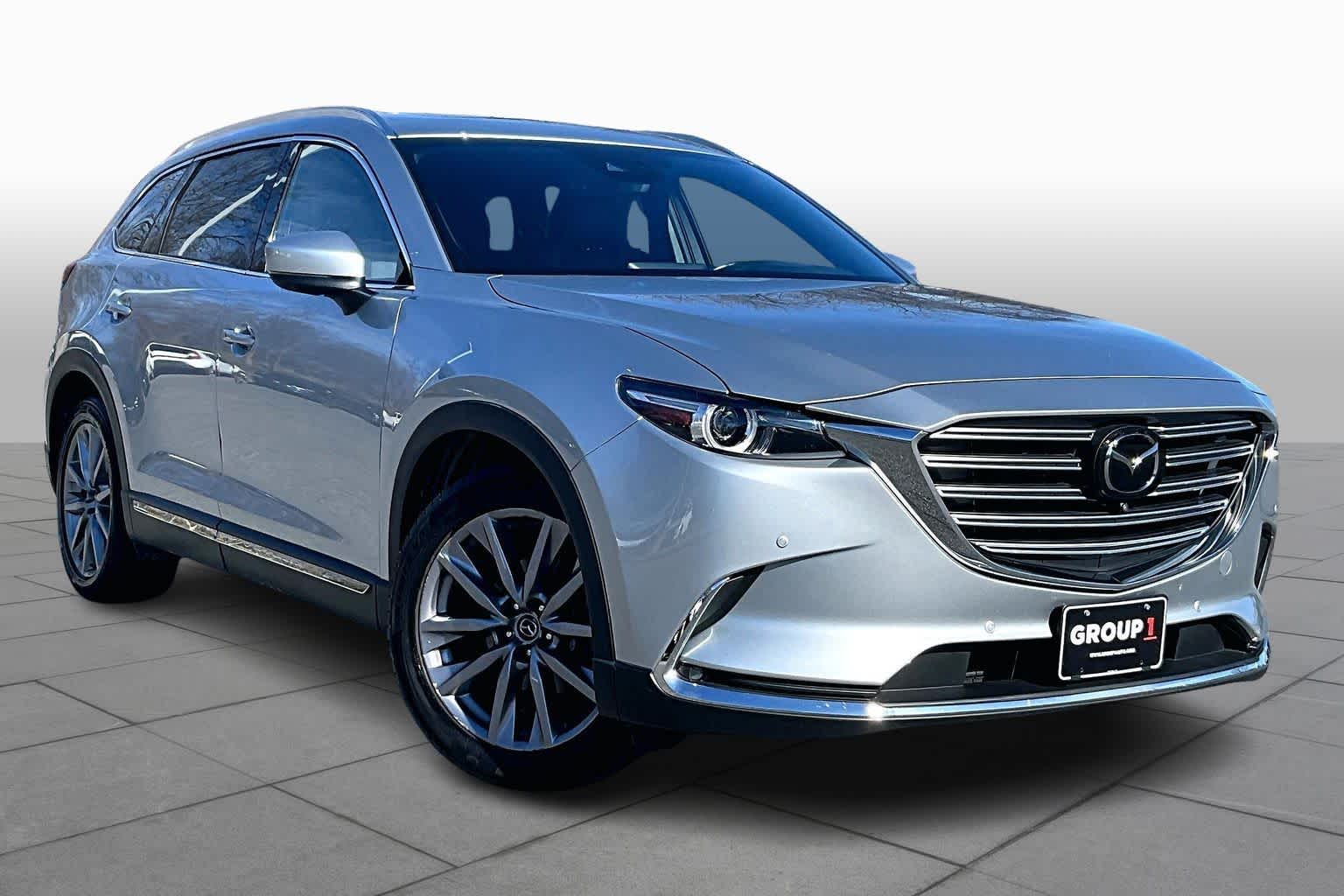 2023 Mazda CX-9 Grand Touring Image 3 of 37
