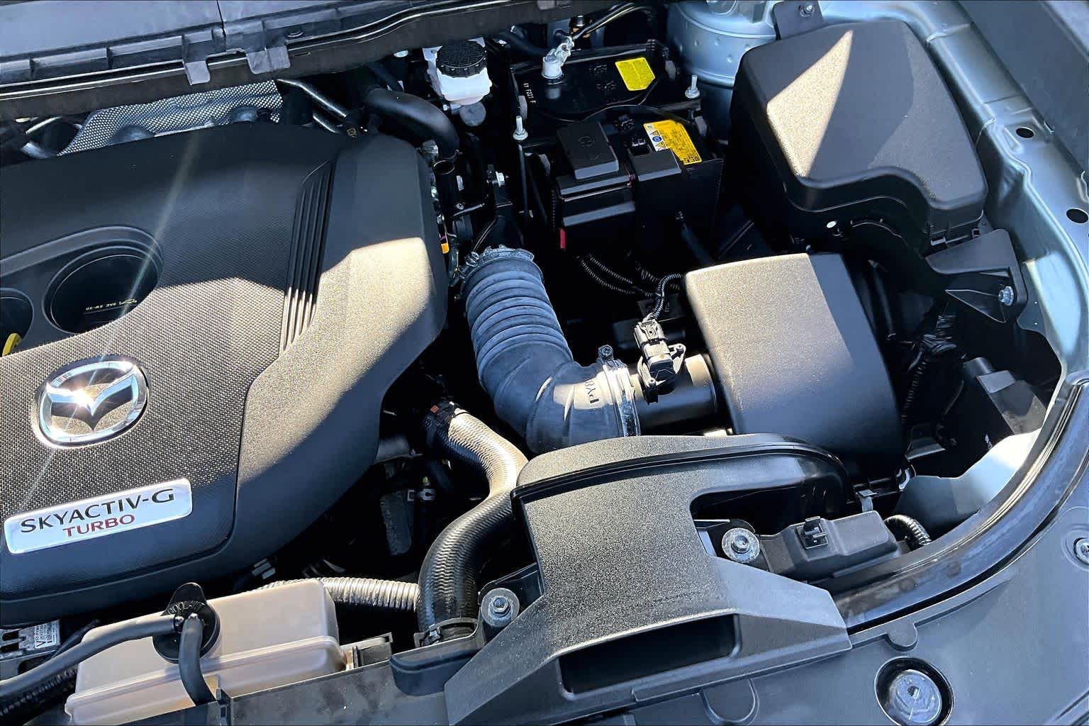 2023 Mazda CX-9 Grand Touring Image 8 of 37