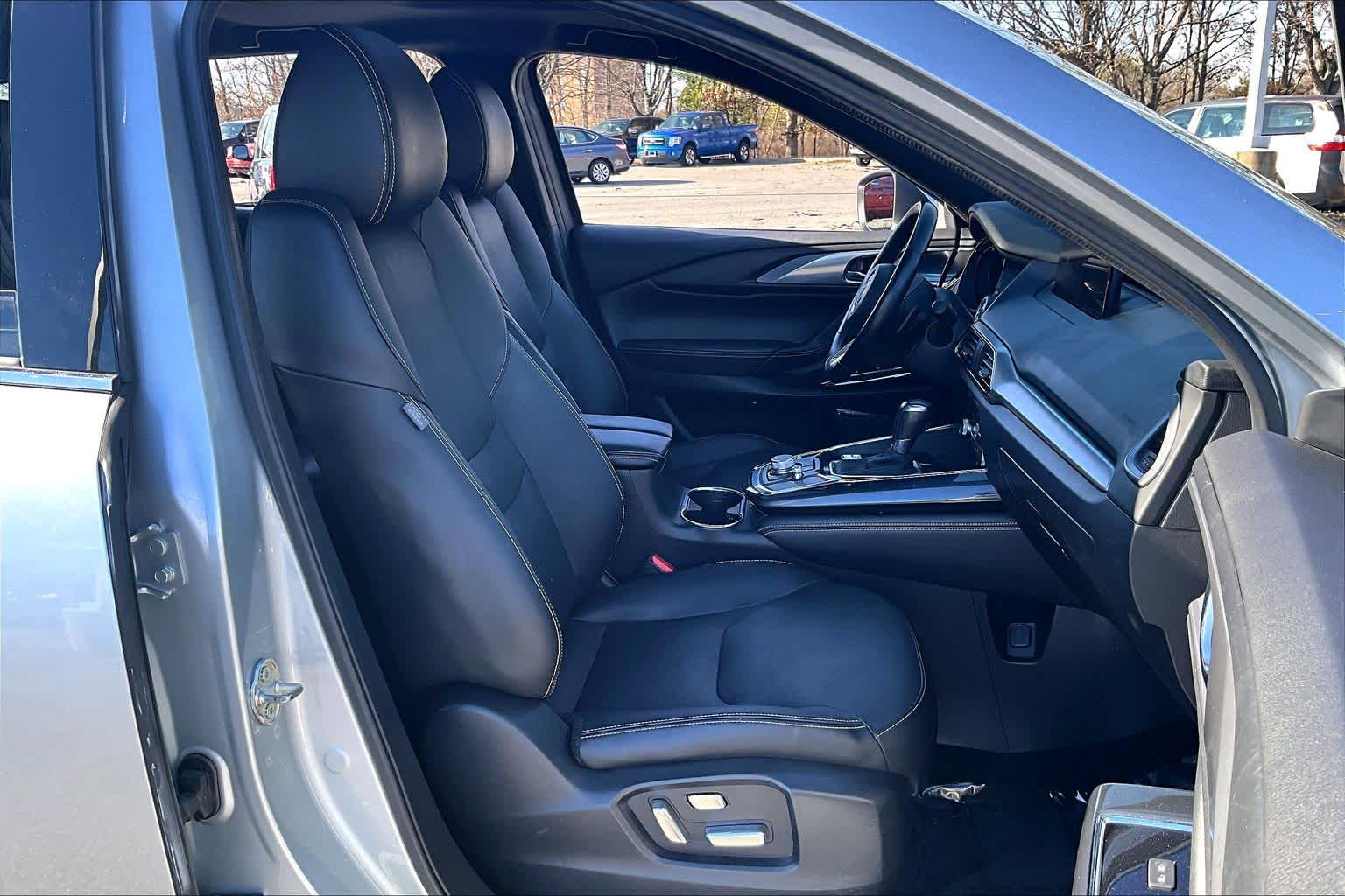 2023 Mazda CX-9 Grand Touring Image 13 of 37