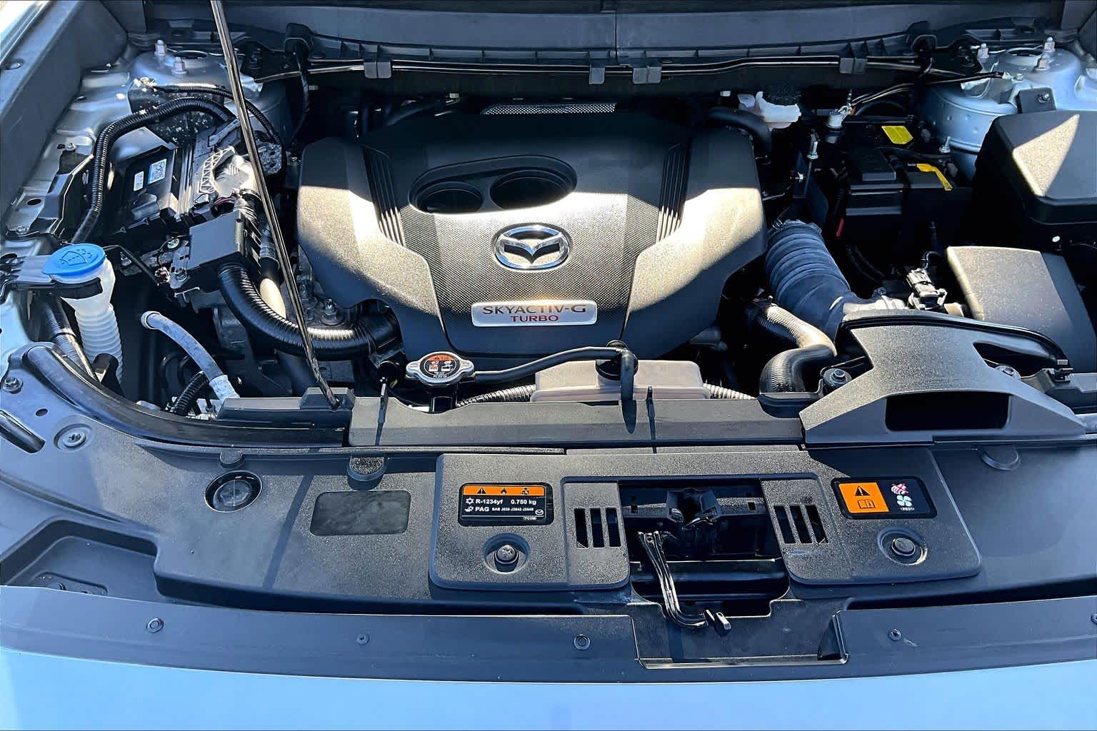 2023 Mazda CX-9 Grand Touring Image 7 of 37