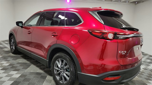 Vehicle image 10 of 27