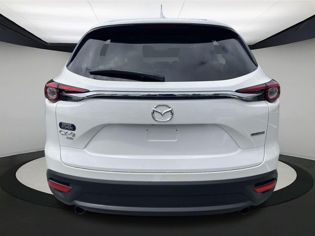 Vehicle image 10 of 39