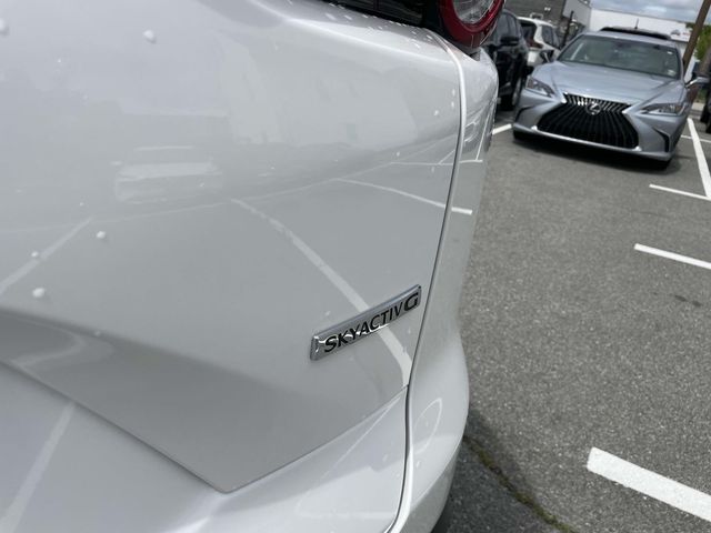Vehicle image 12 of 39