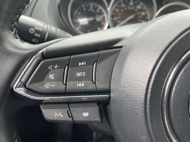 Vehicle image 36 of 39