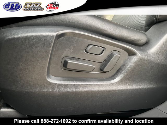 Vehicle image 9 of 24