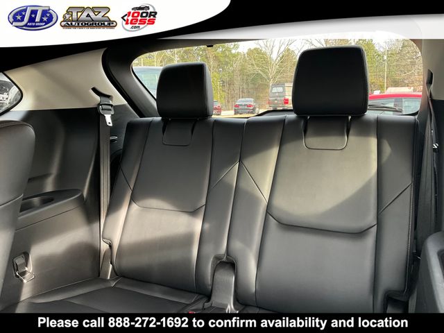 Vehicle image 14 of 24